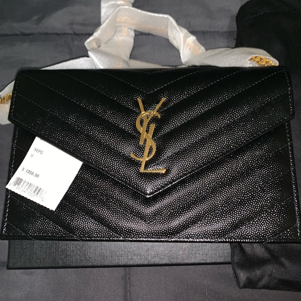YSL Saint Laurent Small Wallet On Chain